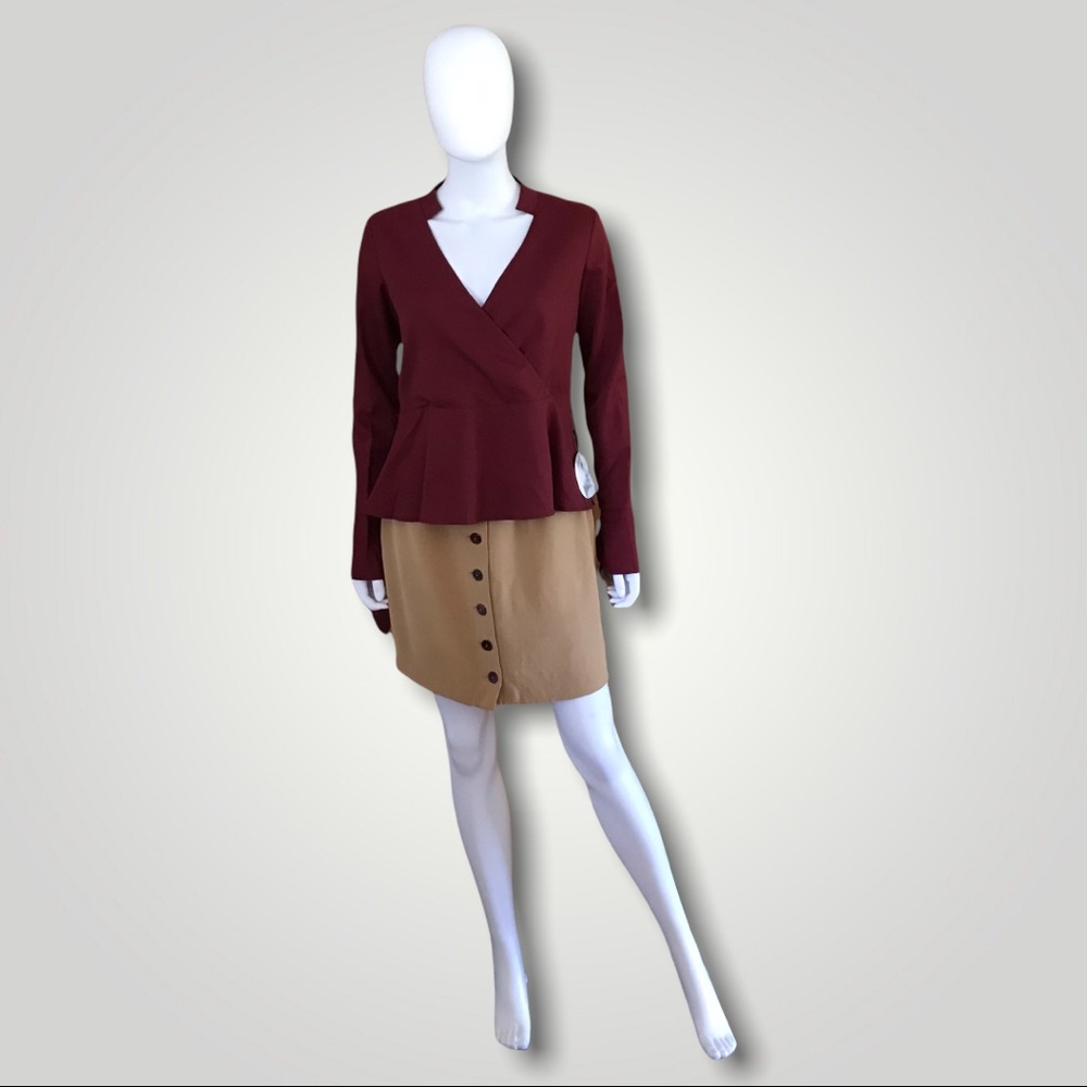 Line & Dot  Top